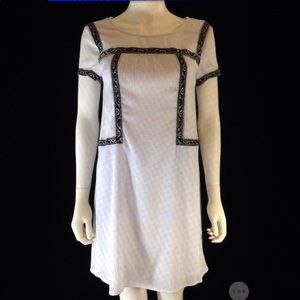 💋Alya Short Sleeve Contrast Trim Shift Dress